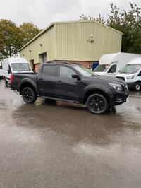 NISSAN NAVARA