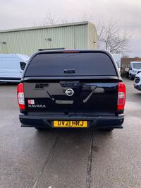 NISSAN NAVARA