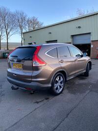 HONDA CR-V