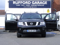 NISSAN NAVARA