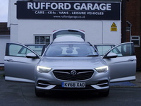 VAUXHALL INSIGNIA