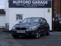 BMW 1 SERIES