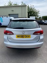 VAUXHALL ASTRA