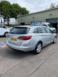 VAUXHALL ASTRA