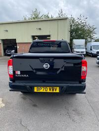 NISSAN NAVARA