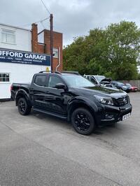 NISSAN NAVARA