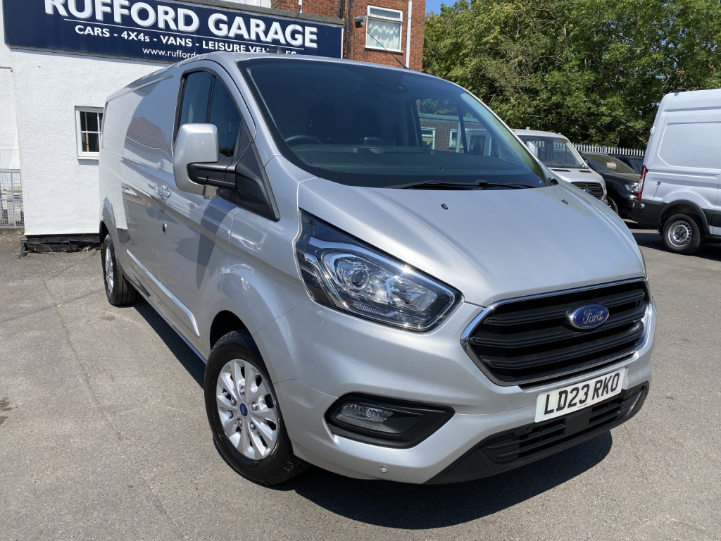 2023 Ford Transit Custom